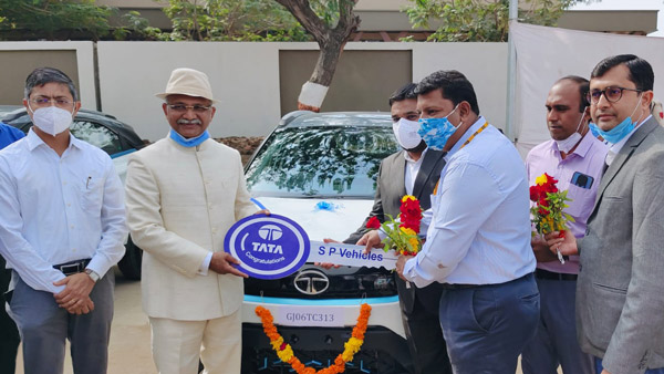 Tata Motors Delivers 10 Nexon EVs To Gujarat Government On Independence Day: Part Of ESSL Deal