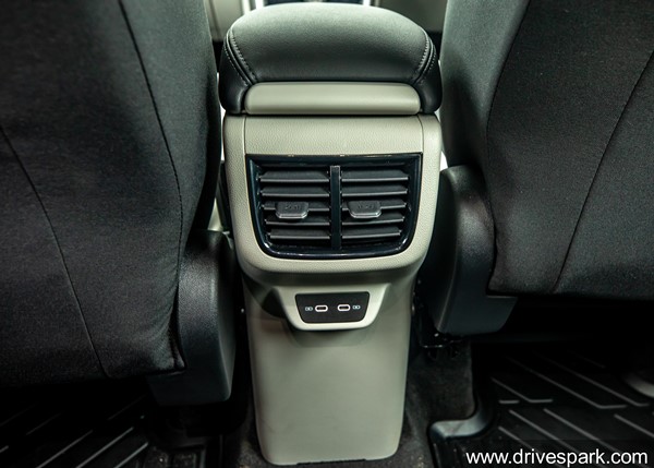 Volkswagen Taigun Review: Design, Specs, Performance, Interiors, Features & Other Details