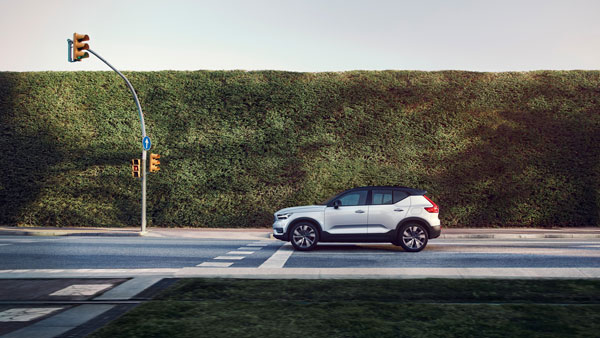 Volvo XC40 Recharge India Launch Postponed To 2022 Due To Semiconductor Shortage: Range, Specs, Features & Other Details