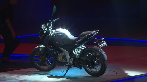 Bajaj Pulsar N250 and F250 Launched in India — Prices Start At Rs 1.38 Lakh
