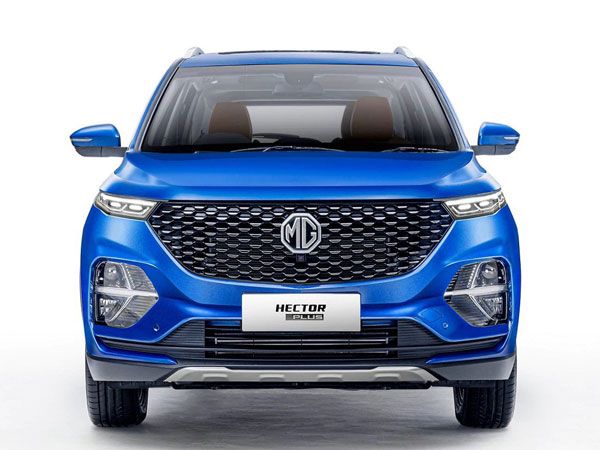 Here Is An Interesting Comparison: MG Hector Vs Mahindra XUV700