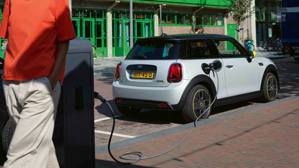 Mini Cooper SE EV Pre Bookings Open Online Ahead Of Launch