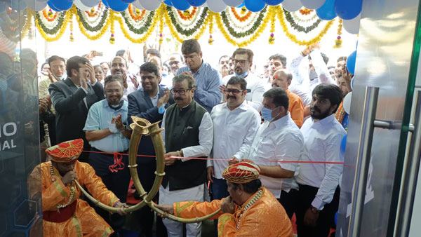 Piaggio Opens EV Three Wheeler Experience Centre in Mumbai