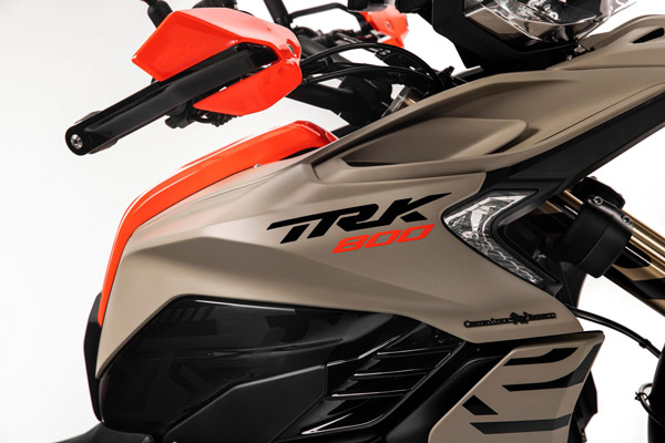 EICMA 2021: Benelli TRk 800 Revealed