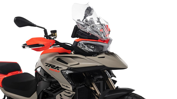 EICMA 2021: Benelli TRk 800 Revealed