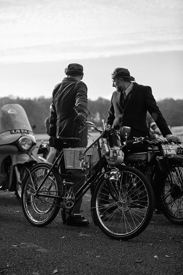 EICMA 2021: Royal Enfield Project Origin Revealed — Original RE Recreated