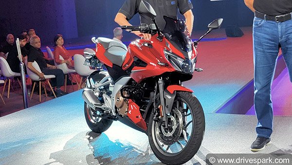 Bajaj Dominar 250 Vs Bajaj 250; Which One Should You Pick?