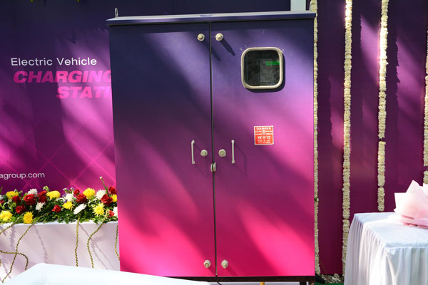 Magenta & Central Railways Innaugrate EV Chargers At Parel Railway Station