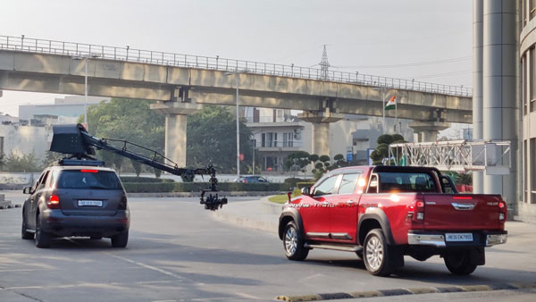 Toyota Hilux Spotted Undisguised: Launch In January