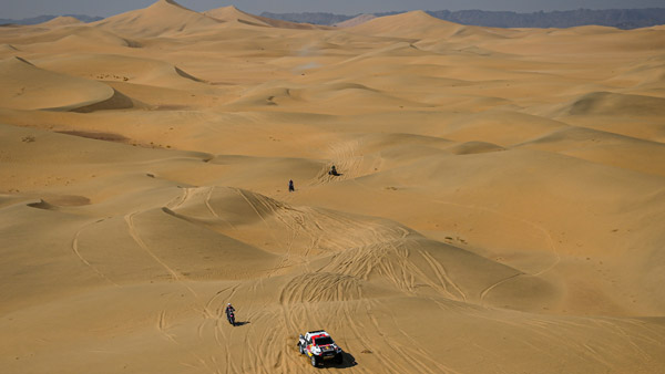 Dakar 2022 Stage 12 Results — Quintanilla & Lategan Claim Stage Wins As Sunderland & Al-Attiyah Finish On Top