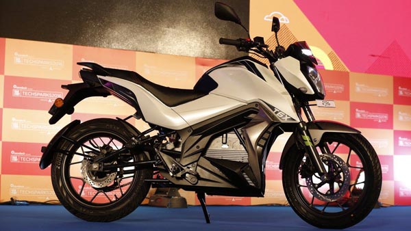 Tork Kratos & Kratos R Electric Motorcycles Launched In India: Prices Start From Rs 1.07 LakhTork Kratos & Kratos R Electric Motorcycles Launched In India: Prices Start From Rs 1.07 Lakh