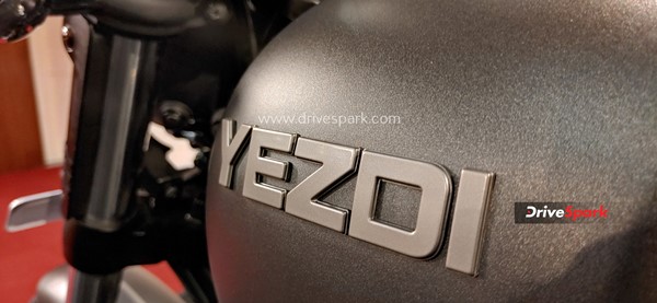 Yezdi Motorcycles First Look Review: Yezdi Roadster, Yezdi Scrambler ...