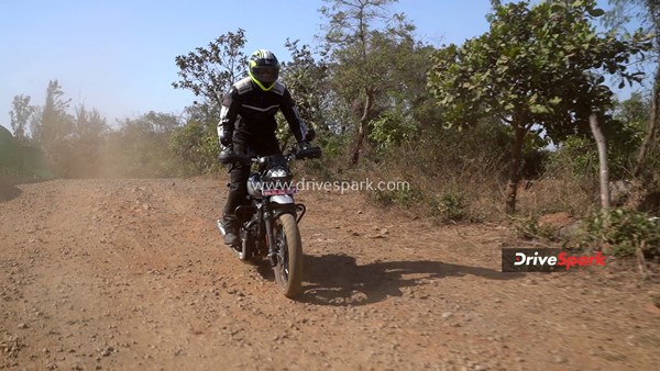 Yezdi Scrambler Review — The Scrambler Spirit Is Alive & Kicking