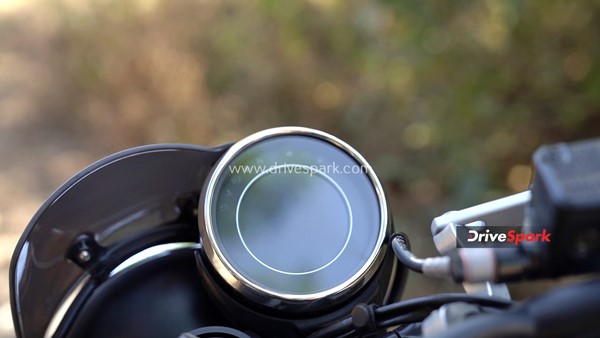 Yezdi Scrambler Review — The Scrambler Spirit Is Alive & Kicking
