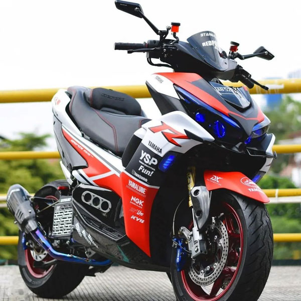 Yamaha Aerox 155 Tastefully Modified Mod Kit Worth Rs 98,000