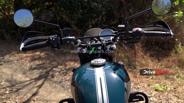 Royal Enfield Scram 411 Vs Yezdi Scrambler: Powertrain, Features, Price & More