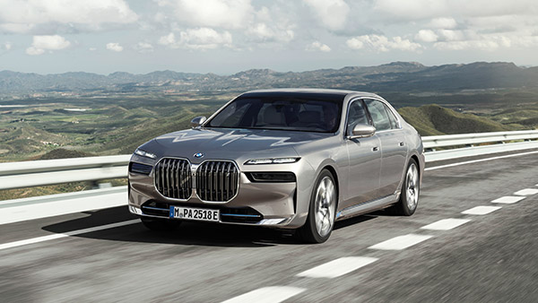 2023 Bmw 7 Series Length 2022 Bmw 7 Series I7 Revealed Specs Features Images Range Drivespark News