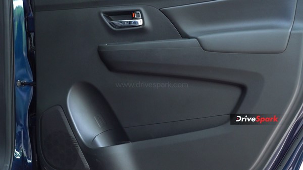 2022 Maruti Suzuki XL6 Review — A Big Step Up From The Outgoing Model