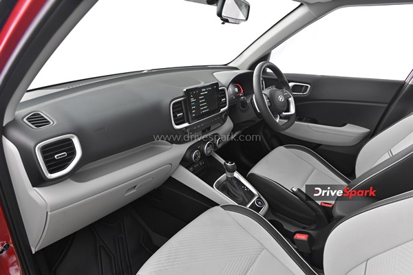 2022 Hyundai Venue Review: Design, Specs, Performance, Interiors, Features, & Other Details