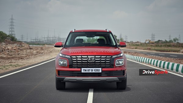 2022 Hyundai Venue Review: Design, Specs, Performance, Interiors, Features, & Other Details
