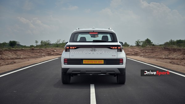 2022 Hyundai Venue Review: Design, Specs, Performance, Interiors, Features, & Other Details