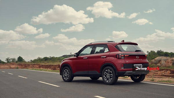 2022 Hyundai Venue Review: Design, Specs, Performance, Interiors, Features, & Other Details
