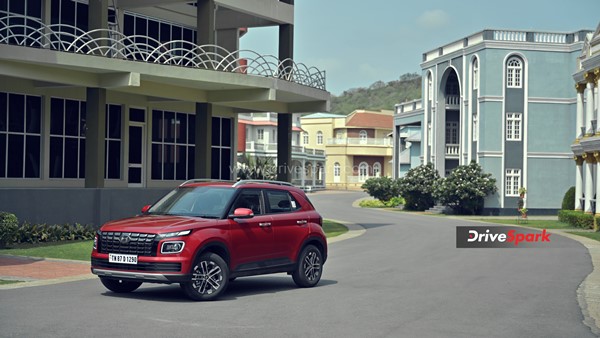 2022 Hyundai Venue Review: Design, Specs, Performance, Interiors, Features, & Other Details