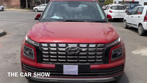 2022 Hyundai Venue Top Model Exterior & Interior Spied