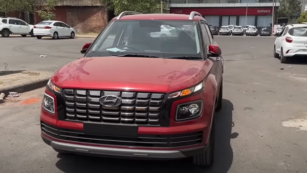 2022 Hyundai Venue Top Model Exterior & Interior Spied