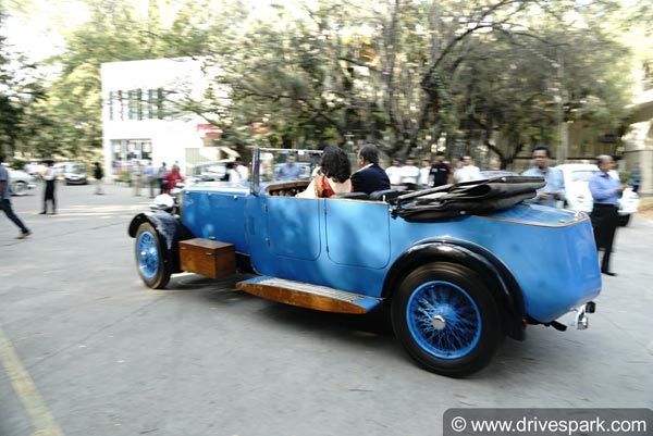 Classic Cars’ Pollution Levels Are Lower Than Modern Cars & Even Electric Vehicles