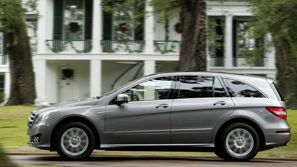 Mercedes-Benz Recalls Nearly 10 Lakh Cars To Fix Advanced Corrosion Issue