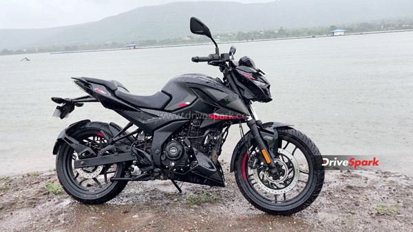 Bajaj Pulsar N160 Review: Design, Specs, Performance, Features, Handling, Ride Comfort & Other Details