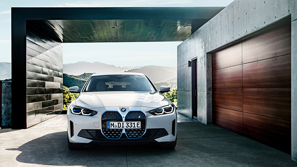 BMW Recalls iX and i4 EVs Over Battery Issues - Owners Told Not To Drive Charge Or Park Vehicles