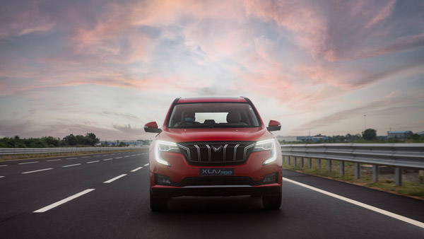 Mahindra XUV700 SUV Feature List Updated