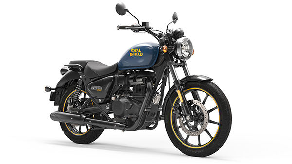 Royal Enfield Hunter 350 Spotted At Dealership Ahead Of The Launch