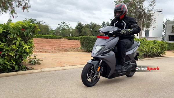 Simple One Electric Scooter Review: Design, Specs, Performance, Features, Handling, Ride Comfort & Other Details