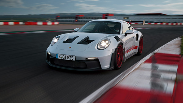 Porsche 911 (992) GT3 RS Revealed With Bonkers Aero Package & 518bhp