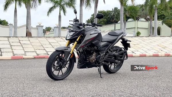 Honda CB300F First Ride Review - Aggressive Fighter Neutered By Head Scratching Price Tag