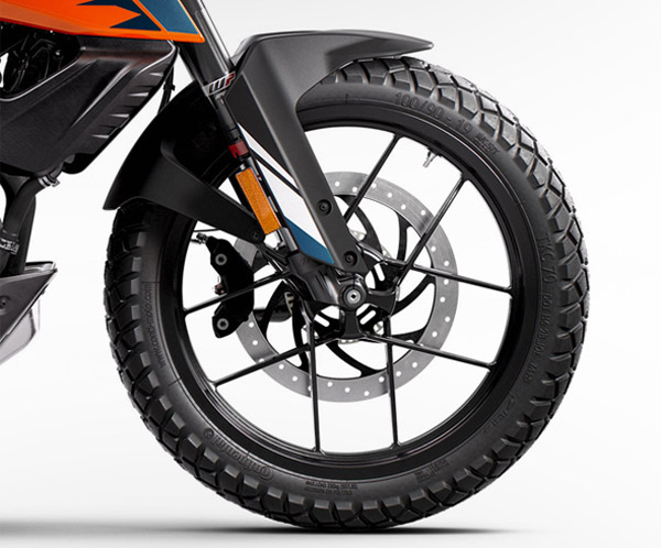 2023 KTM Duke 200 Spied Testing - Major Upgrades Introduced