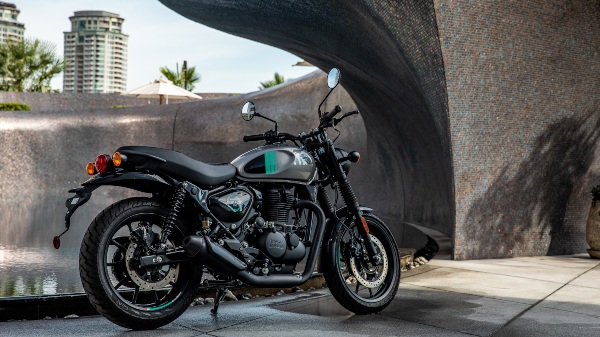 Royal Enfield Hunter 350 Launched At Rs 1,49,900 - The Lightest Enfield