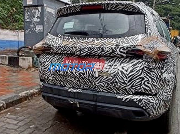 Tata Safari Facelift Spotted Testing - May Sport ADAS & More