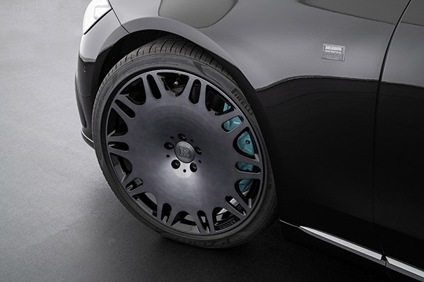 Brabus Goes Down The Haute Couture Route With New 600 Limo - When Maybach Isn't Enough