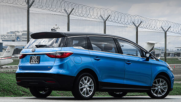 450 BYD e6 Electric MUVs Sold Across India - 520km Range, 71.7kWh Battery Pack & More