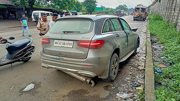 Wearing Seatbelt Could Have Saved Cyrus Mistry - All You Need To Know