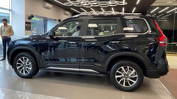 Mahindra Scorpio N Z2 Features & Specs - Here’s What Mahindra Offers For 11.99 Lakh