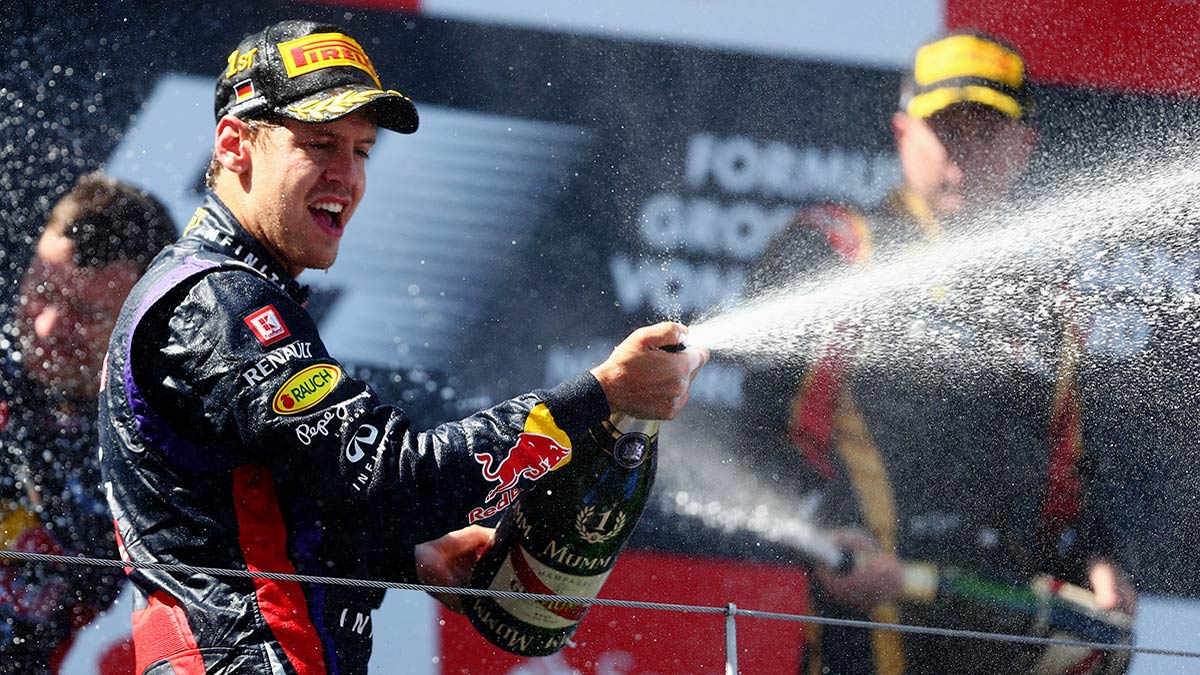 Sebastian Vettel In An F1 Car Again: Goes Up Against Daniel Ricciardo ...