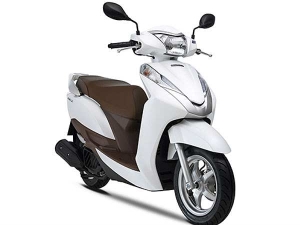 Honda Lead 125 Premium Scooter Could Come To India!