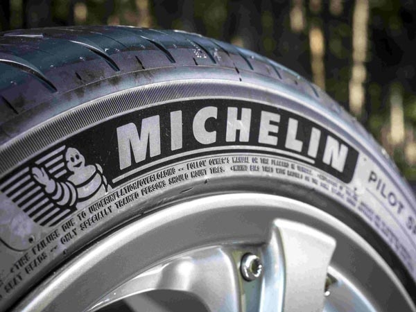 michelin tyres for fz25
