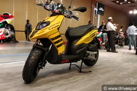 Aprilia Storm 125 Photos - Auto Expo 2018 Images