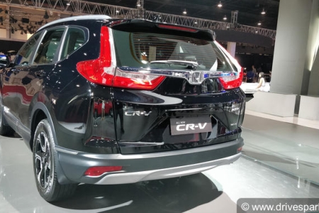 Honda CR-V Photos - Auto Expo 2018 Images